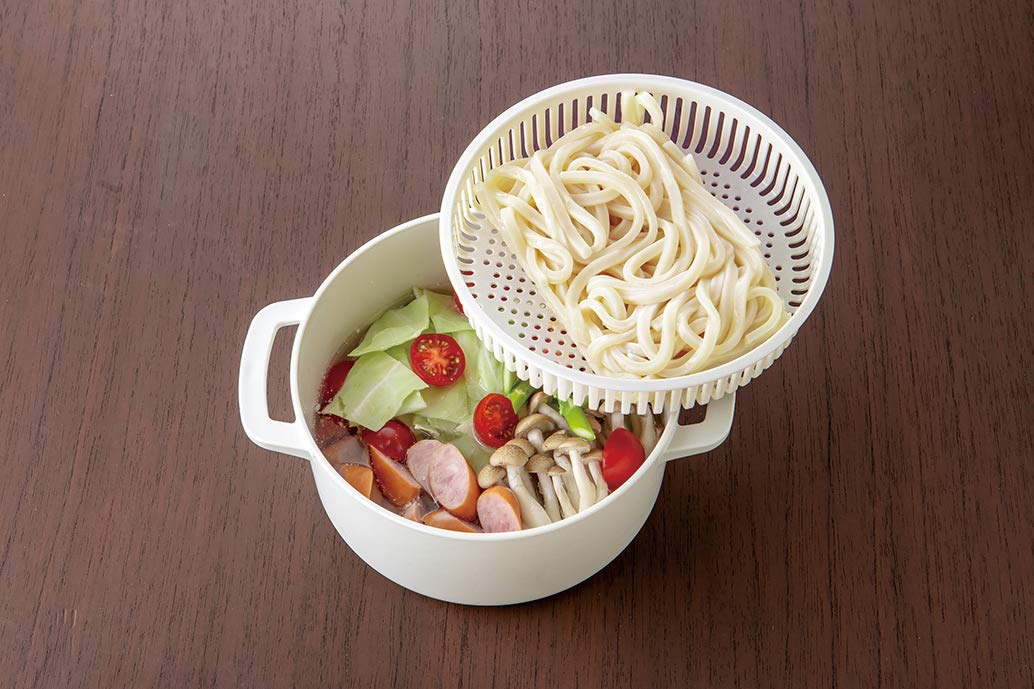 Skater 18cm White Cocotte Style Microwave Cookware Pot - MWCP2- Japan Figure Store - #1 Bring To You The Best Japanese Goods