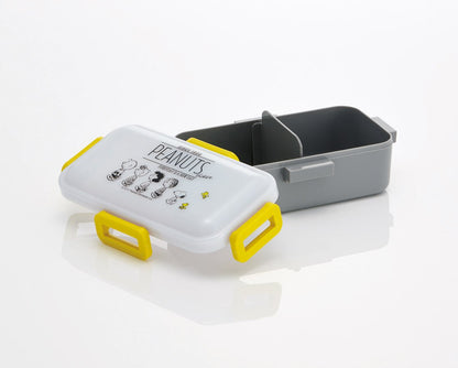 Skater Snoopy Monochrome Lunch Box 530ml with Dome Lid - Made in Japan- Japan Figure Store - #1 Bring To You The Best Japanese Goods