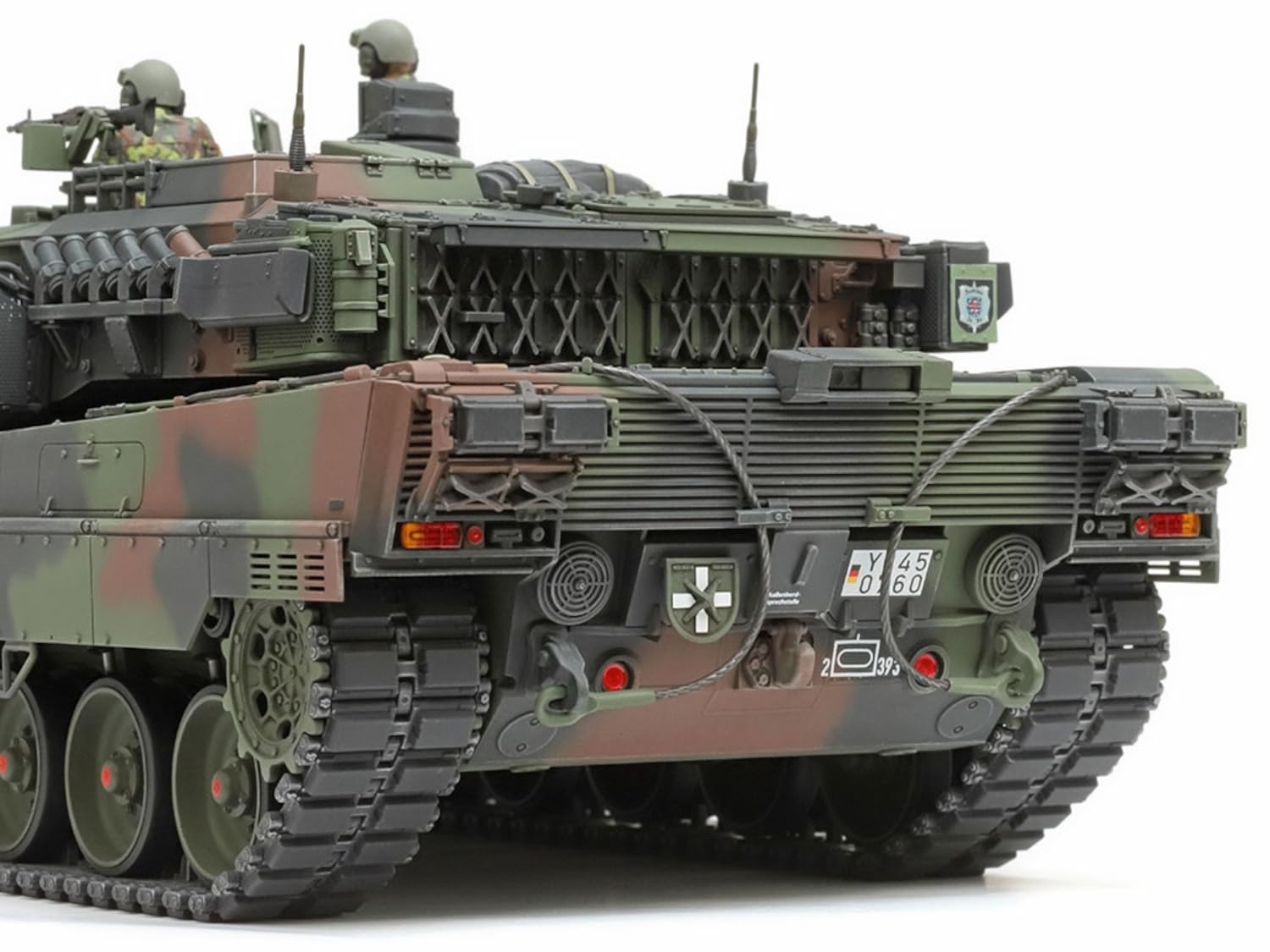 Tamiya 1/35 Scale German Leopard 2 A7V Military Tank Model 35387- Japan Figure Store - #1 Bring To You The Best Japanese Goods