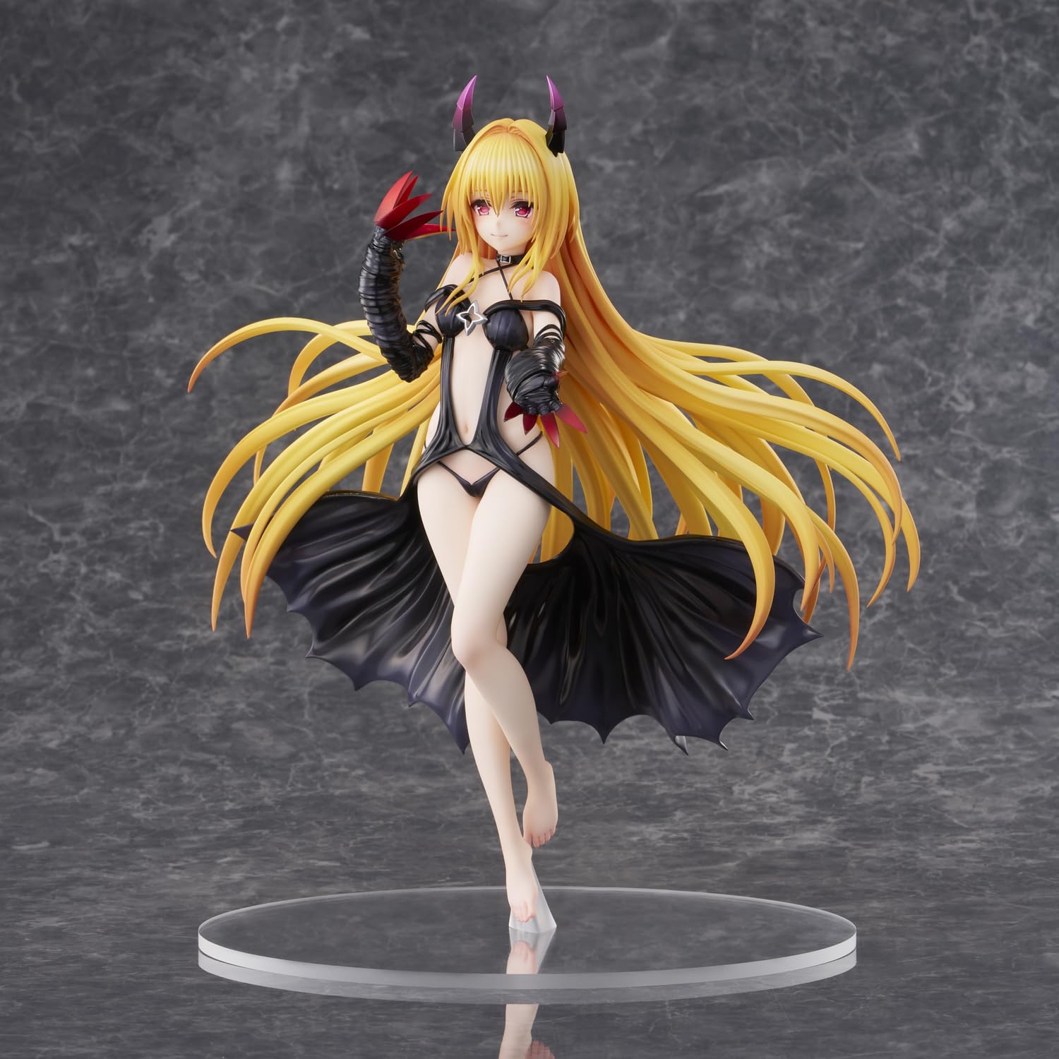 Union Creative To Love-Ru Darkness Golden Darkness 1/6 Scale PVC Figure- Japan Figure Store - #1 Bring To You The Best Japanese Goods