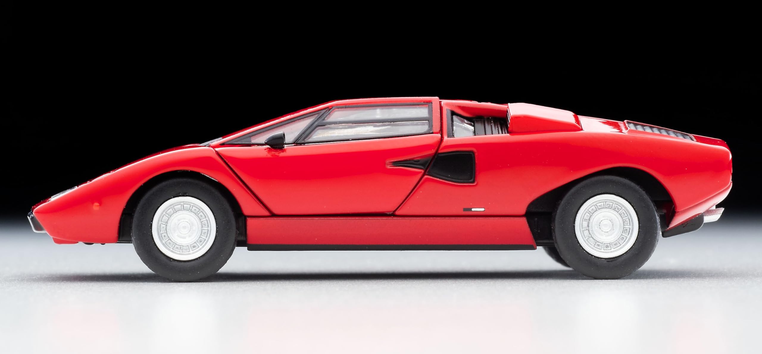 Tomytec Tomica Limited Vintage Neo 1/64 Lamborghini Countach LP400 Red Model- Japan Figure Store - #1 Bring To You The Best Japanese Goods