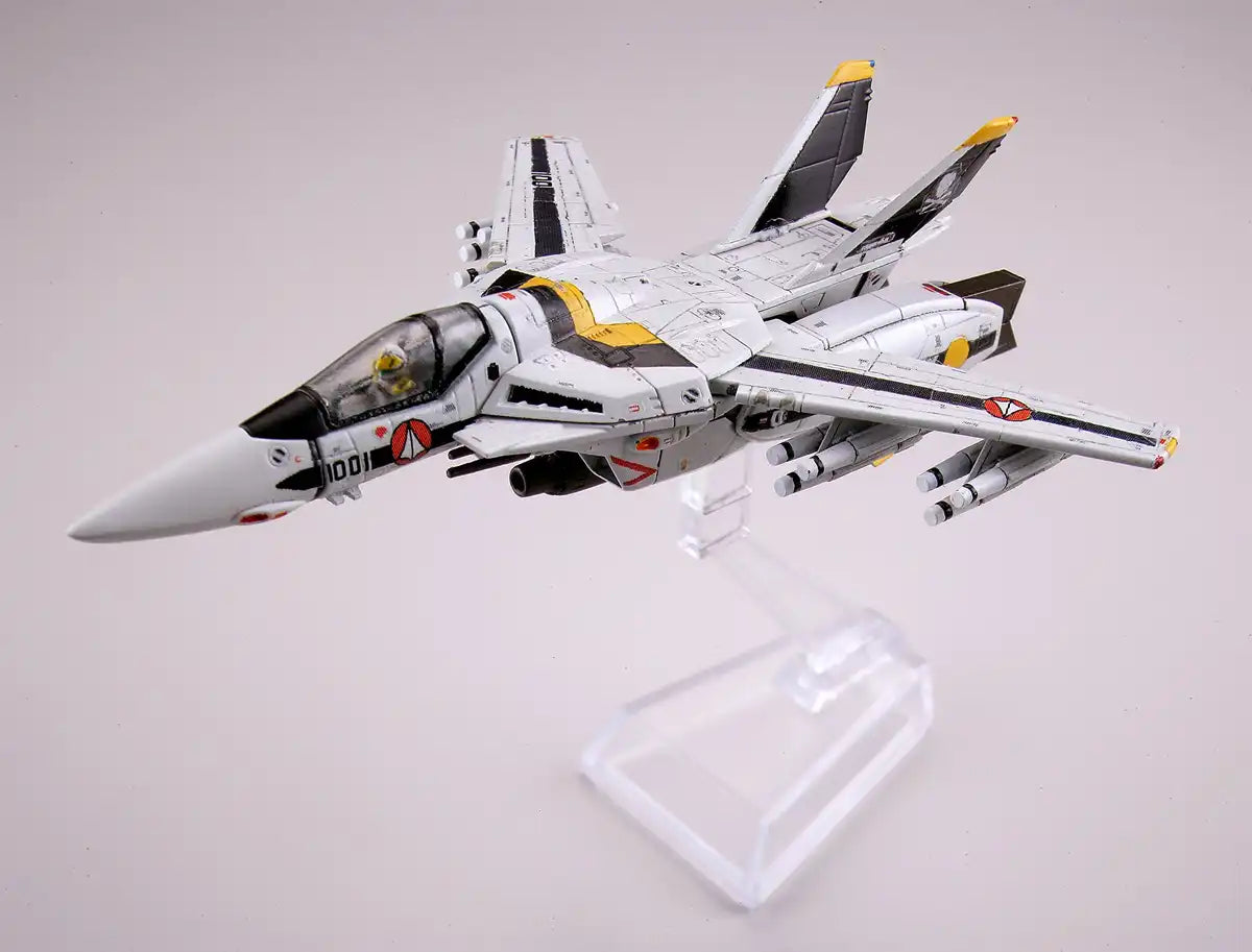 Tomytec 1/144 Scale Macross VF-1S Roy Focker Special Fighter Plastic Model Kit- Japan Figure Store - #1 Bring To You The Best Japanese Goods