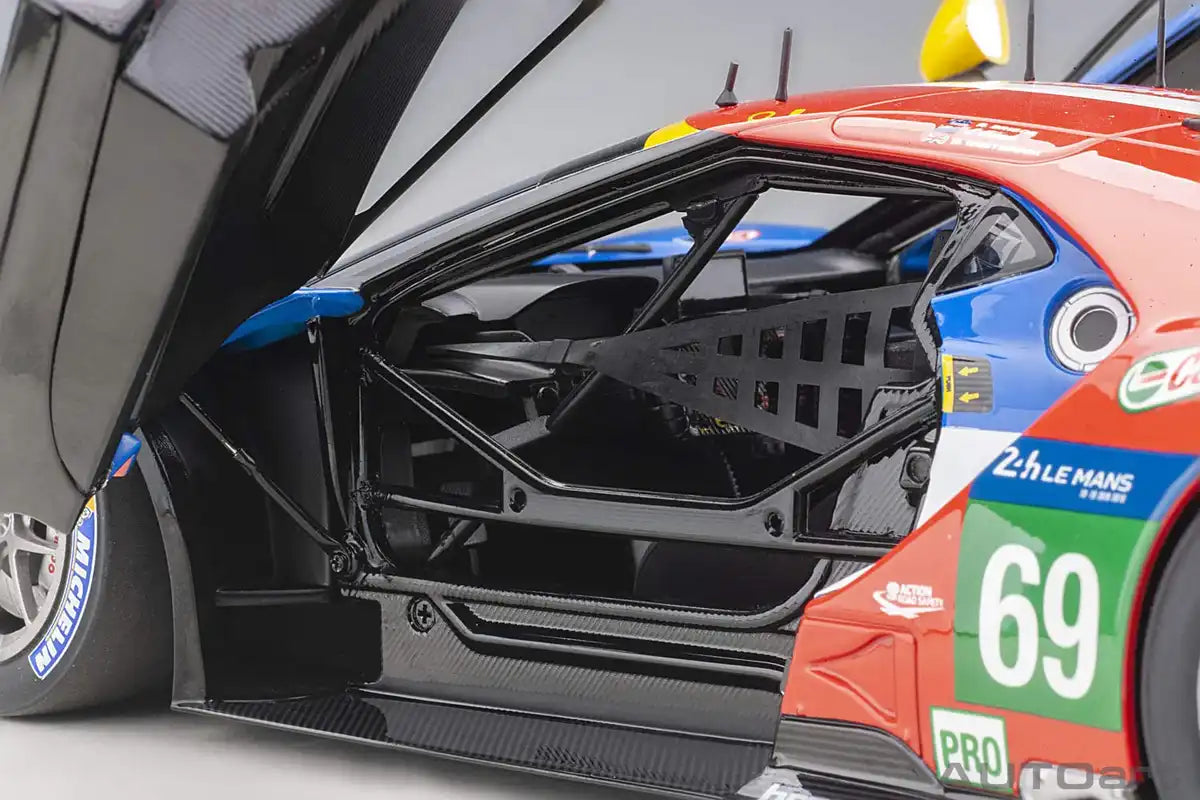 Autoart Ford GT #69 3rd Place 81612 LMGTE Pro Le Mans 24H- Japan Figure Store - #1 Bring To You The Best Japanese Goods