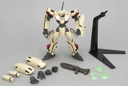 Kaiyodo Revoltech No.53 Macross Plus YF-19 Isamu Figure