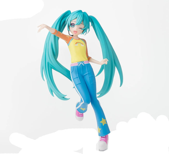 SEGA Hatsune Miku Love Costume Figurine Desktop Decor Collection