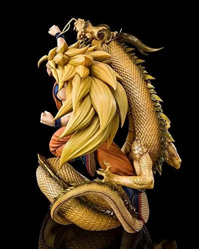 Tamashii Nations Dragon Ball Z Super Saiyan 3 Son Goku Figuarts