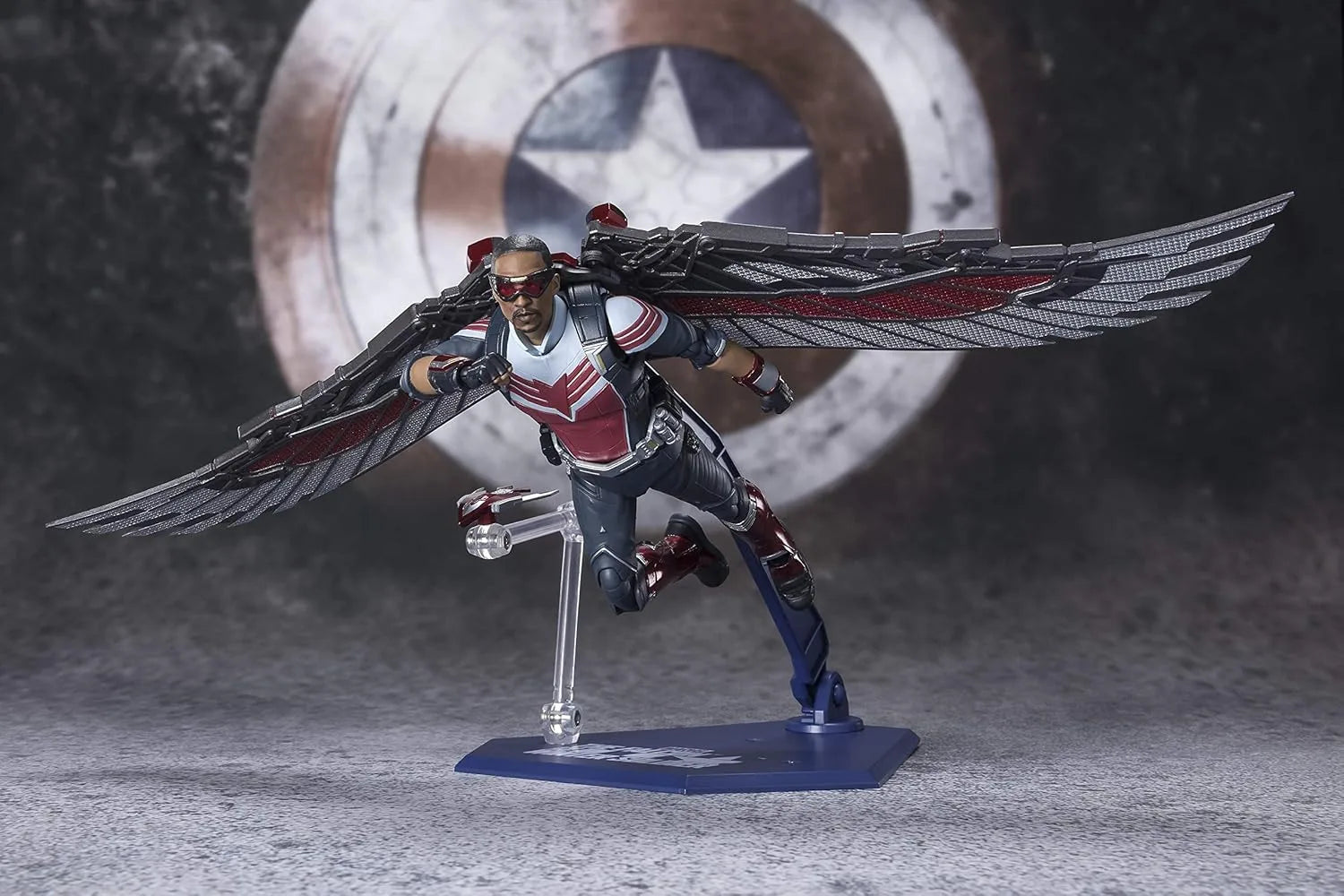 Tamashii Nations Falcon Winter Soldier S.H.Figuarts Action Figure