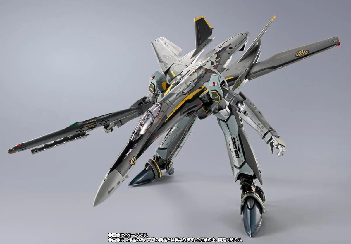 Tamashii Nations Macross F-25S Armored Messiah Valkyrie Figure
