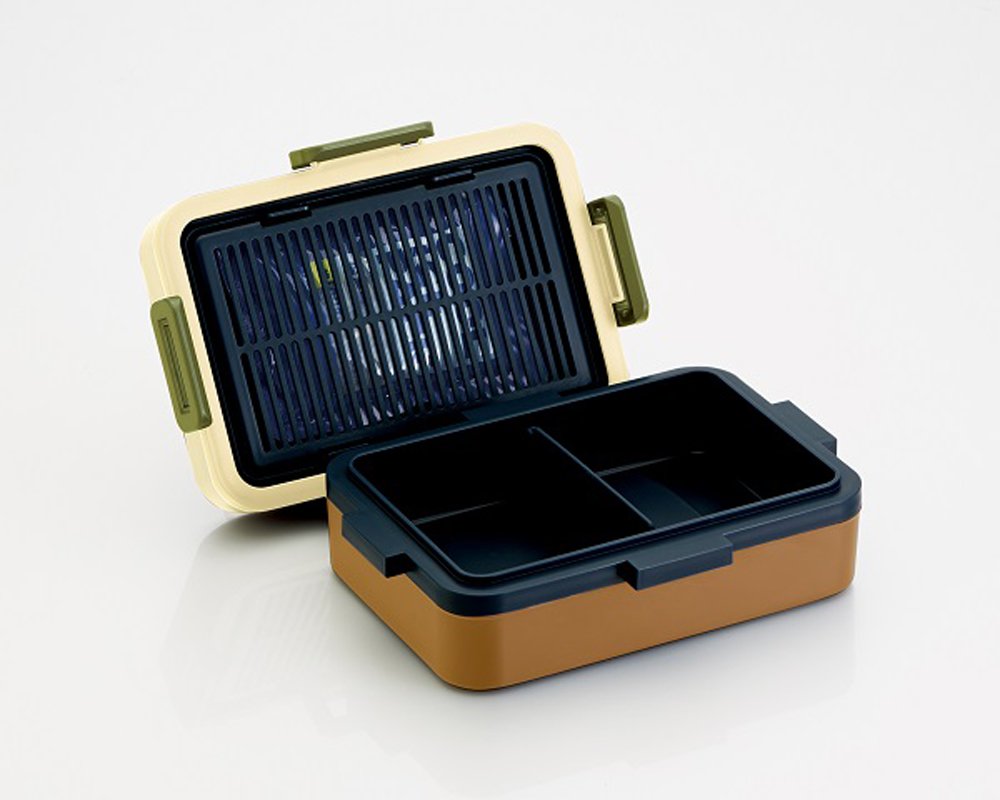 Skater 4-Point Lock Bento Lunch Box 580ml My Neighbor Totoro Garden Design- Japan Figure Store - #1 Bring To You The Best Japanese Goods