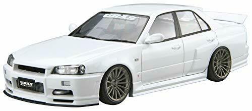 Aoshima 1/24 Scale Nissan Uras Er34 Skyline Type-r 2001 Plastic Model Kit