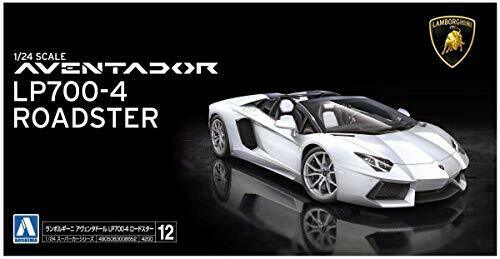 Aoshima Bunka Kyozai 1/24 Super Car Series No.12 Lamborghini Aventador Roadster