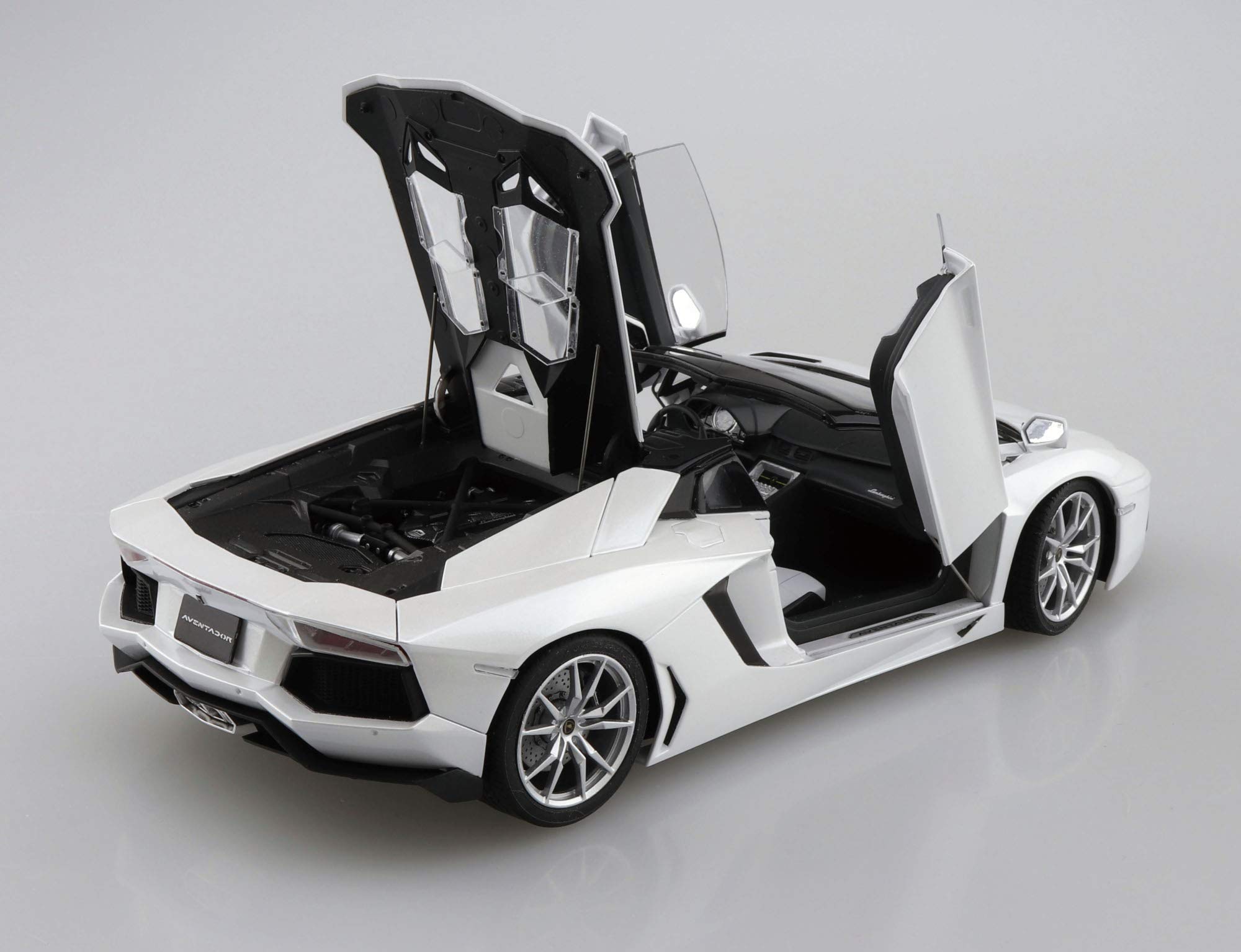 AOSHIMA The Super Car 1/24 Lamborghini Aventador Lp700-4 Roadster 2012 Plastic Model- Japan Figure Store - #1 Bring To You The Best Japanese Goods