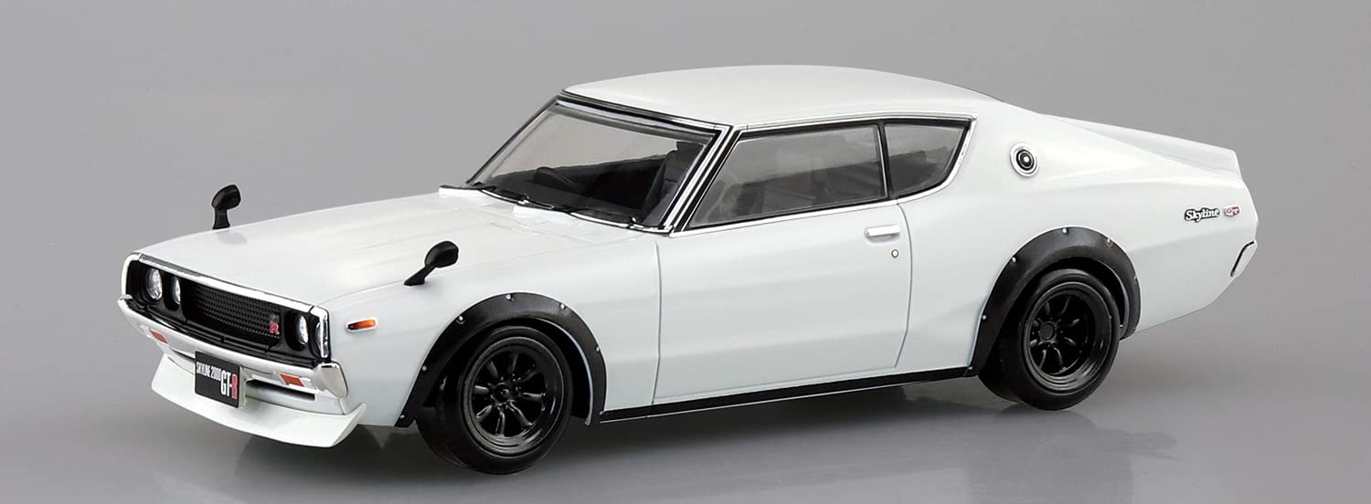 Aoshima 1/32 Nissan C110 Skyline Gt-R Custom (White) Snap Kit Model No.18-Sp2 - Made In Japan- Japan Figure Store - #1 Bring To You The Best Japanese Goods