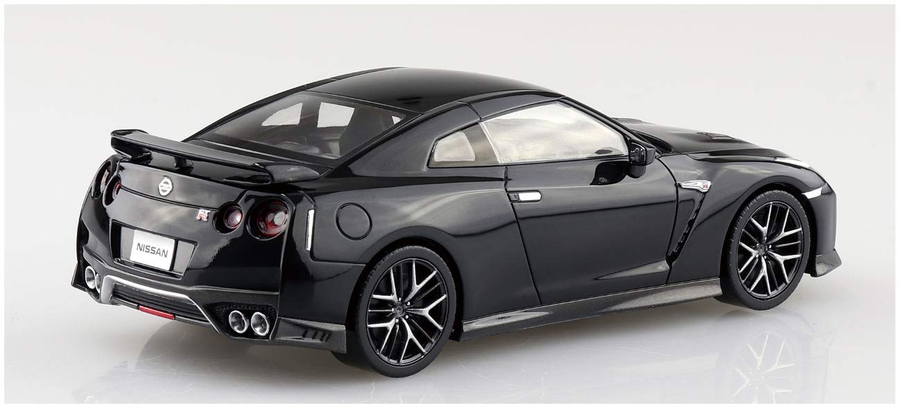 AOSHIMA 56400 07-C Nissan Gt-R Meteor Flake Black Pearl 1/32 Scale Pre-Painted Snap-Fit Kit- Japan Figure Store - #1 Bring To You The Best Japanese Goods