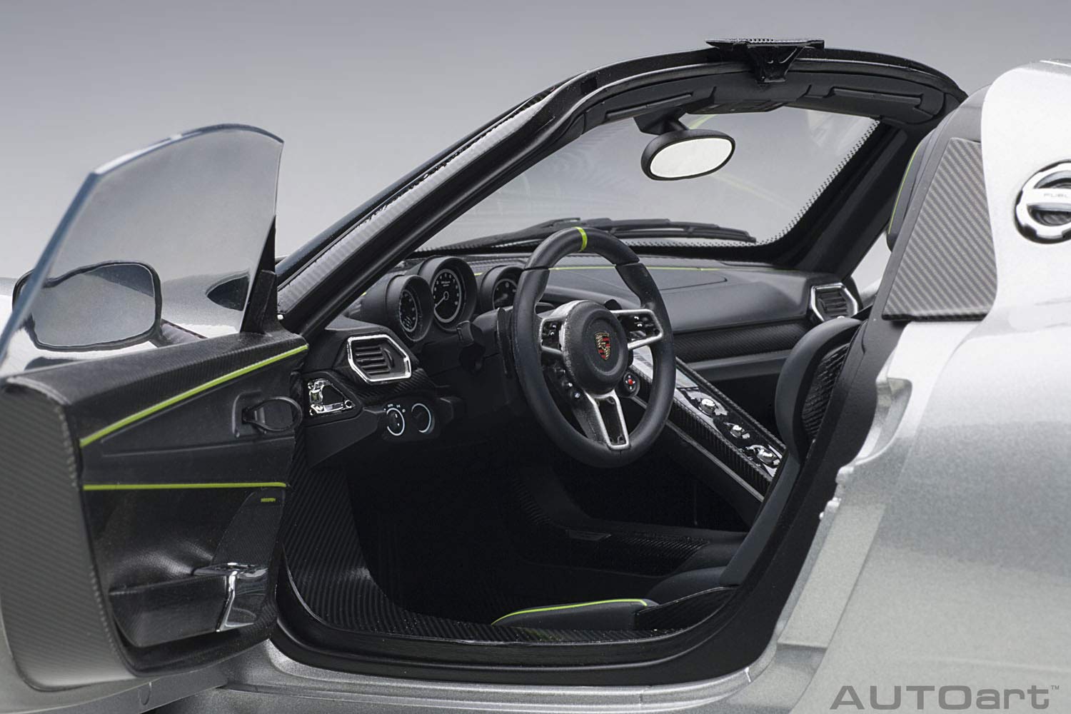 Autoart 1/12 Porsche 918 Spider Silver Metallic- Japan Figure Store - #1 Bring To You The Best Japanese Goods