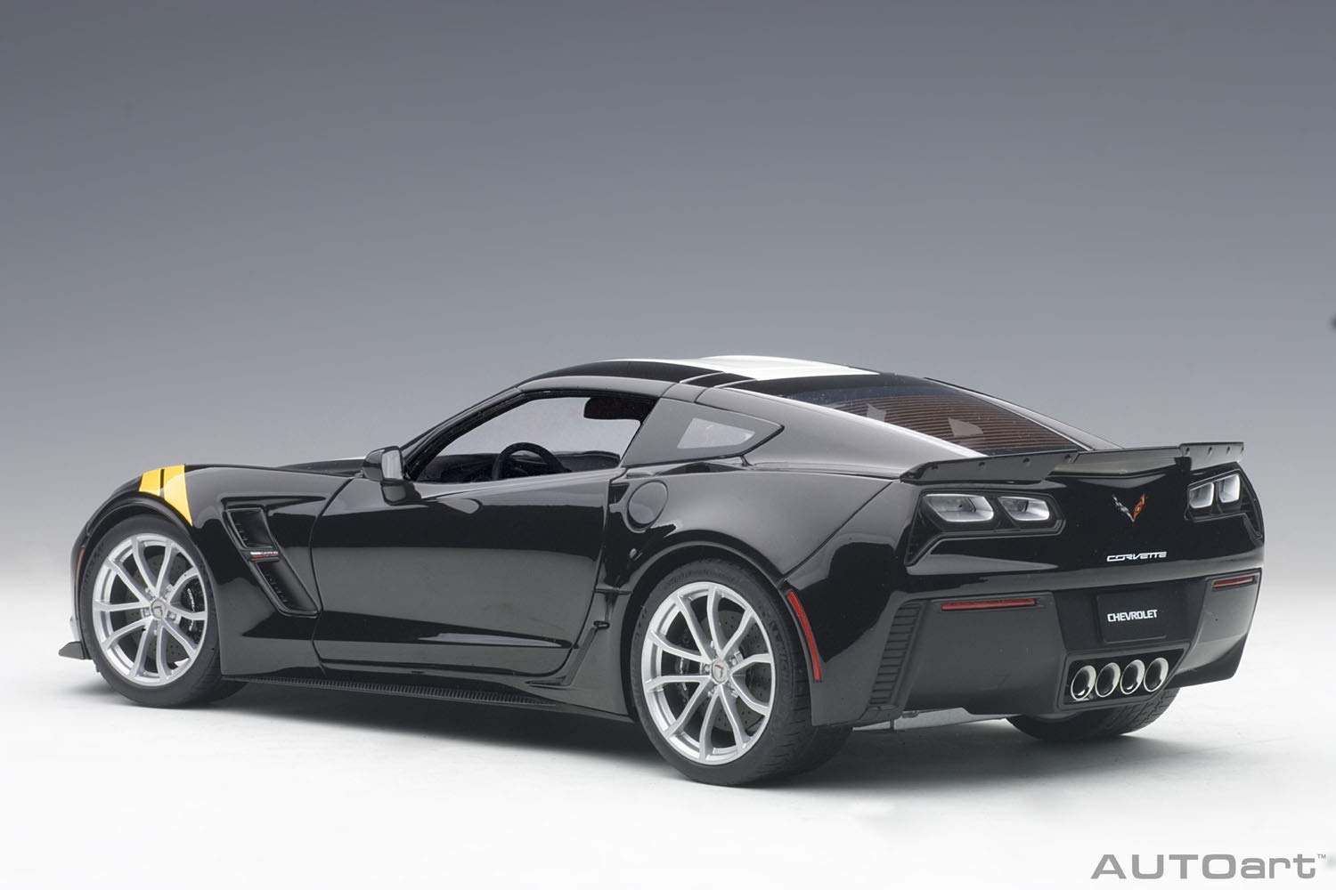 Autoart 1/18 Corvette C7 Gransport Black/White/Yellow- Japan Figure Store - #1 Bring To You The Best Japanese Goods