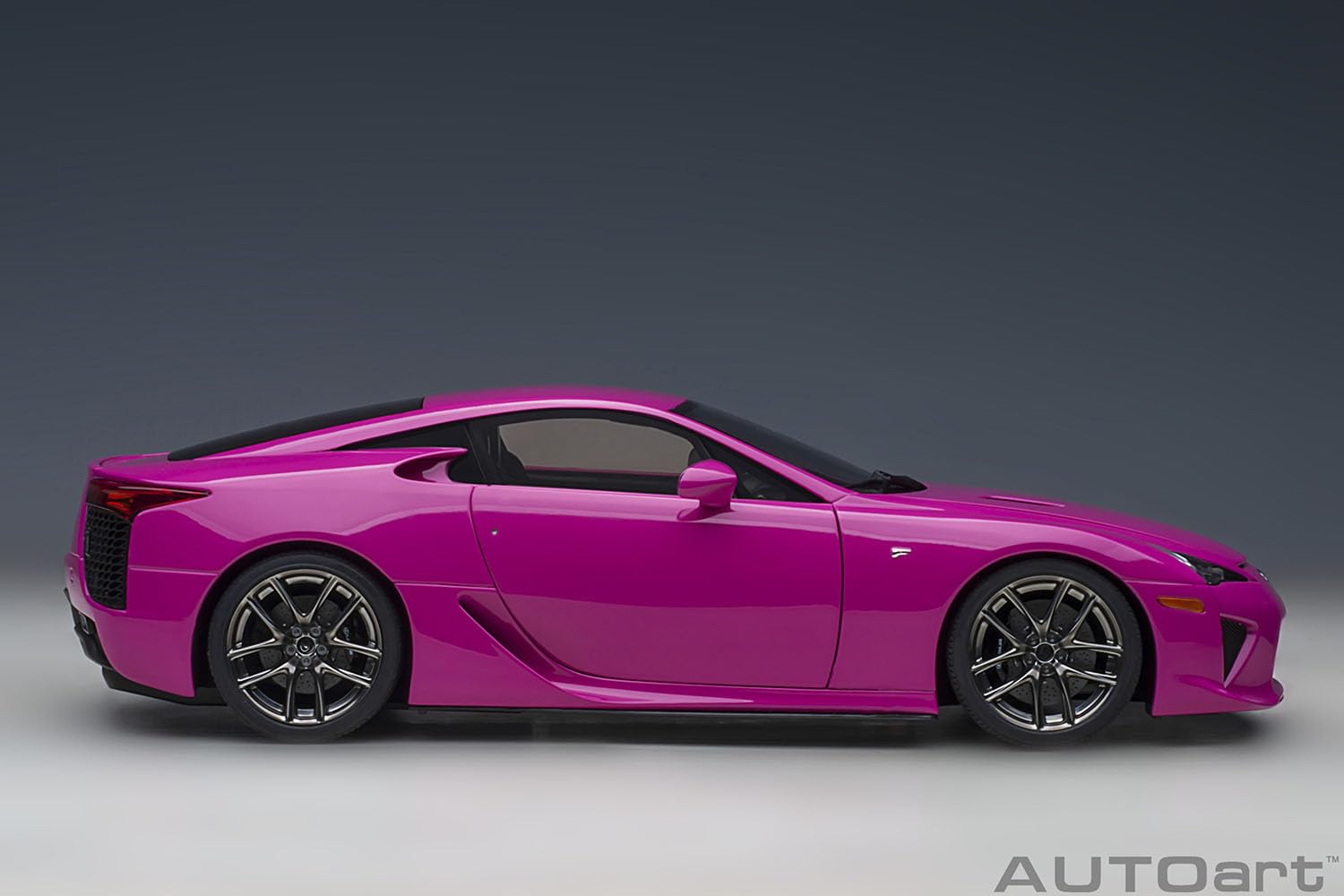 Autoart 1/18 Lexus LFA Passionate Pink Completed- Japan Figure Store - #1 Bring To You The Best Japanese Goods