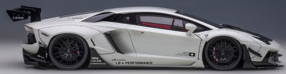 Autoart 1/18 LBWKS Aventador 79241 White/Black- Japan Figure Store - #1 Bring To You The Best Japanese Goods