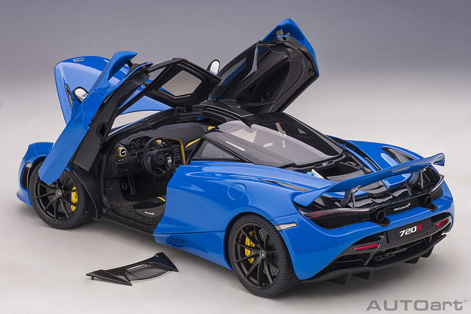 Autoart Mclaren 720S 1/18 Scale Model Car in Metallic Blue Finish- Japan Figure Store - #1 Bring To You The Best Japanese Goods