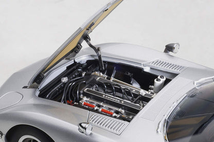 : Autoart 1/18 Toyota 2000Gt Silver- Japan Figure Store - #1 Bring To You The Best Japanese Goods