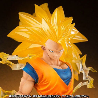 Figuarts Zero Dragon Ball Z Super Saiyan 3 Son Gokou Pvc Figure Bandai Japan- Japan Figure Store - #1 Bring To You The Best Japanese Goods