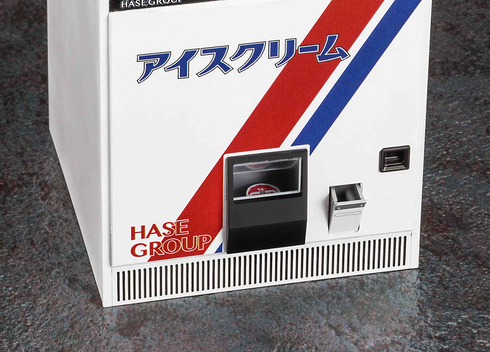 Hasegawa 1/12 Scale Retro Vending Machine Ice Model - Figure Accessory Series 62203- Japan Figure Store - #1 Bring To You The Best Japanese Goods