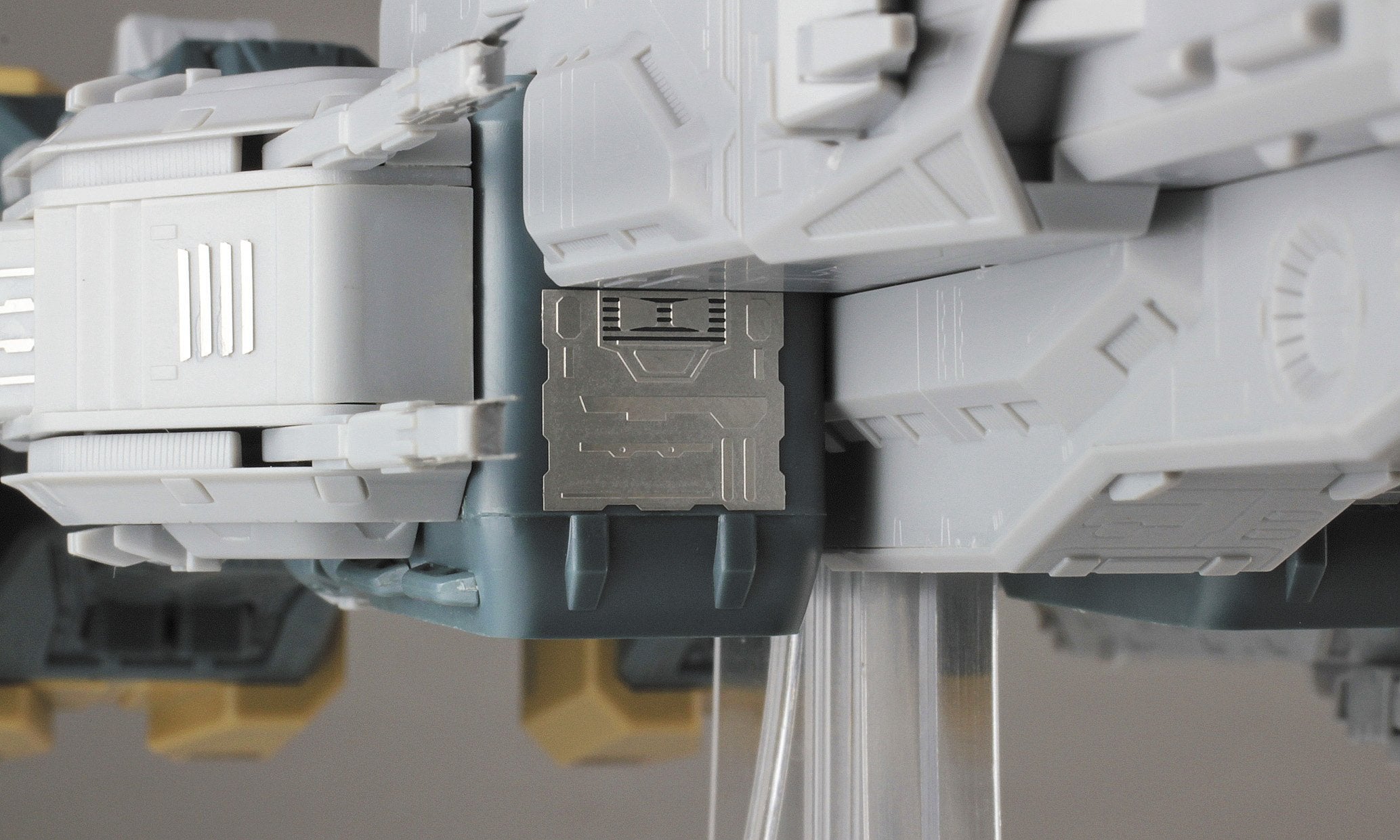 Hasegawa Super Dimension Fortress Macross Do You Remember Love Sdf-1 Macross Fortress Ship Detail Up Etching Parts 1/4000 Scale Plastic Model Parts Qg61- Japan Figure Store - #1 Bring To You The Best Japanese Goods