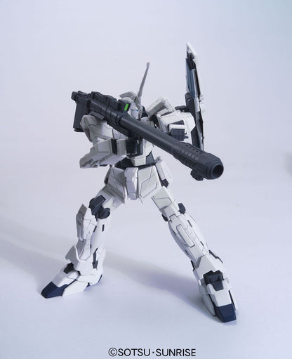 HGUC 1/144 Bandai Spirits RX-0 Unicorn Gundam Unicorn Mode- Japan Figure Store - #1 Bring To You The Best Japanese Goods