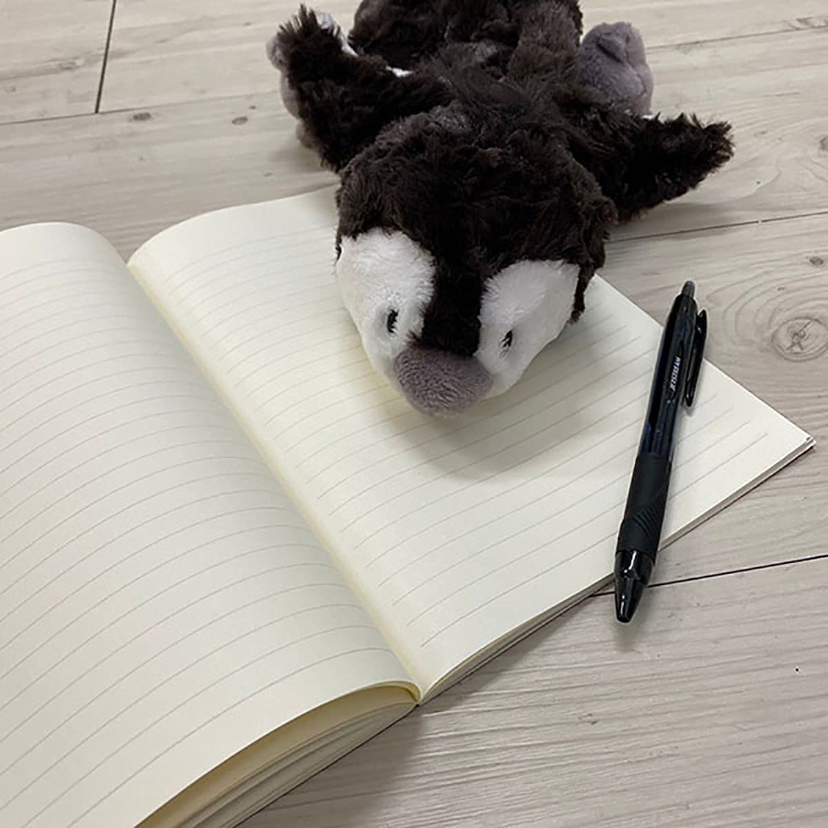 Nici (Niki) Winter15 Penguin Figure Pouch- Japan Figure Store - #1 Bring To You The Best Japanese Goods