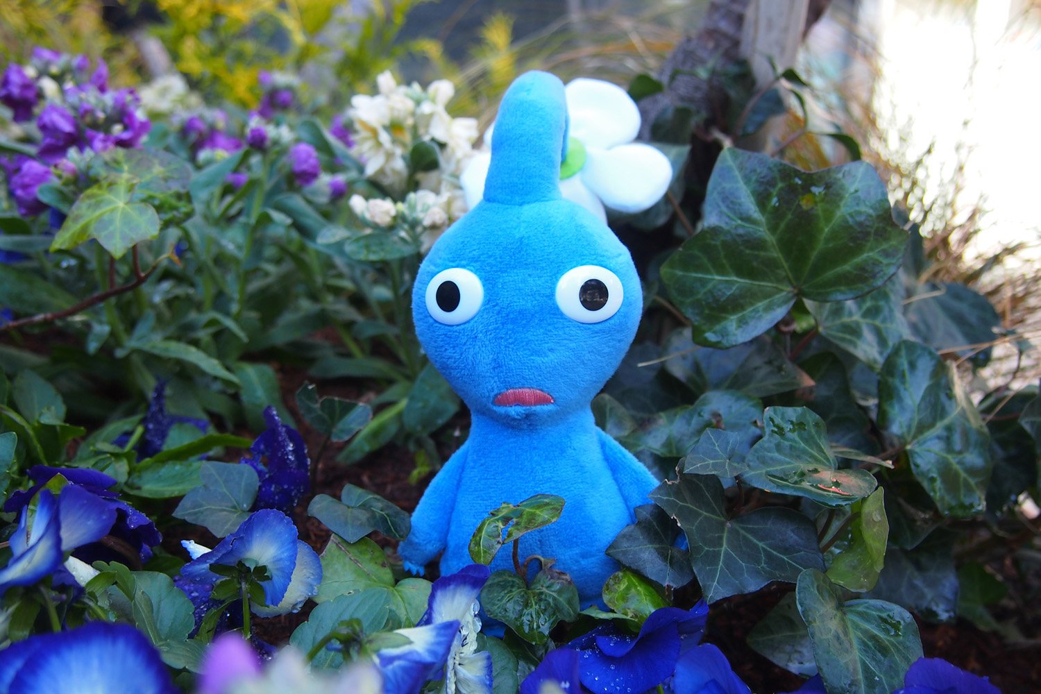 SAN-EI Blue Pikmin Plush Doll- Japan Figure Store - #1 Bring To You The Best Japanese Goods