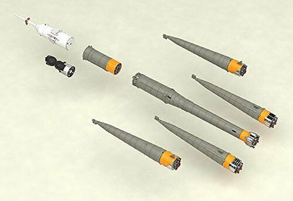 Plastic Model Soyuz Rocket, Transport Train 1/150 Scale- Japan Figure Store - #1 Bring To You The Best Japanese Goods