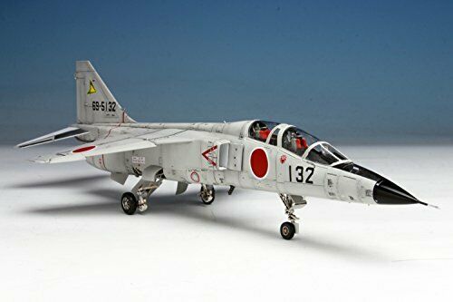 Platz 1/72 Jasdf Supersonic Higher Trainer T-2 Late Type Plastic Model Kit- Japan Figure Store - #1 Bring To You The Best Japanese Goods