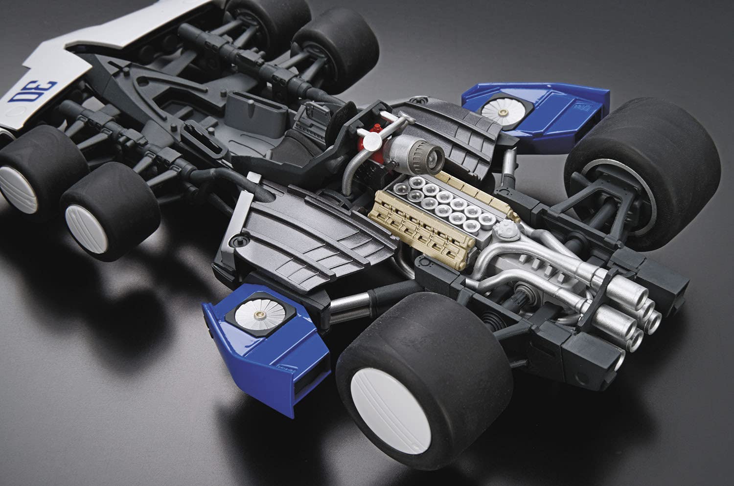 Qingdao Bunka Kyozaisha Cyber Formula No.24 Super Asrada 01 1/24 Scale Plastic Model- Japan Figure Store - #1 Bring To You The Best Japanese Goods