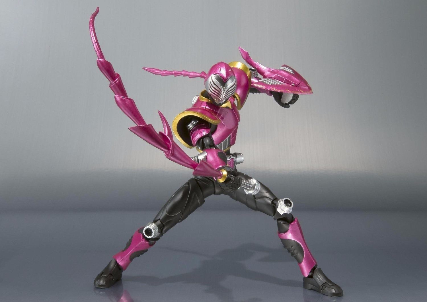 S.h.figuarts Masked Kamen Rider Ryuki Raia Action Figure Bandai- Japan Figure Store - #1 Bring To You The Best Japanese Goods