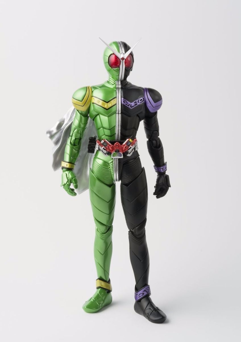 S.h.figuarts Masked Kamen Rider W Cyclone Joker Renewal Ver Bandai- Japan Figure Store - #1 Bring To You The Best Japanese Goods