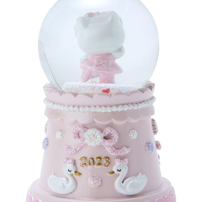 Sanrio Hello Kitty 5.5x5.5x8.5cm Snow Globe 133230- Japan Figure Store - #1 Bring To You The Best Japanese Goods