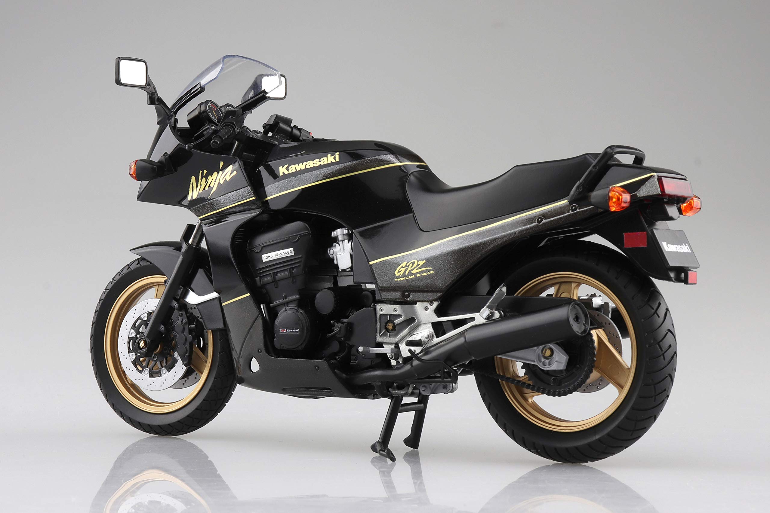AOSHIMA Skynet 1/12 Kawasaki Gpz900R Black/Gold Finished Model- Japan Figure Store - #1 Bring To You The Best Japanese Goods