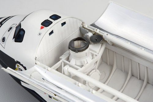 Tamiya 1/100 Space Shuttle Atlantis Model Kit- Japan Figure Store - #1 Bring To You The Best Japanese Goods