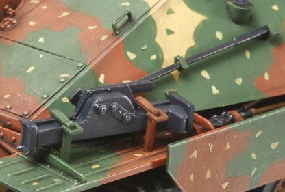 Tamiya 1/35 Jagdpanzer Hetzer Mittelre Production Model Kit- Japan Figure Store - #1 Bring To You The Best Japanese Goods