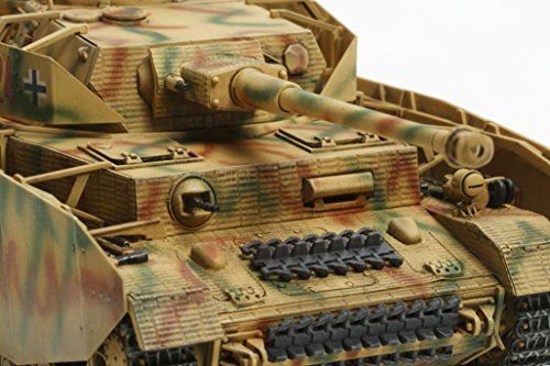 Tamiya 1/48 German Panzer Iv Type H Late Production Model Kit- Japan Figure Store - #1 Bring To You The Best Japanese Goods