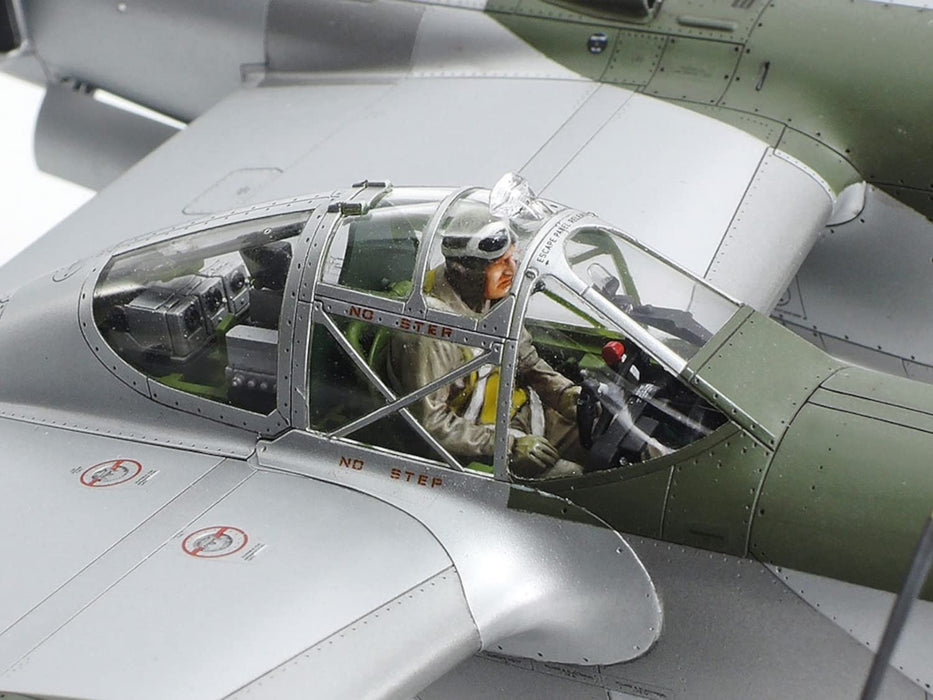 TAMIYA 1/48 Lockheed P-38J Lightning Plastic Model- Japan Figure Store - #1 Bring To You The Best Japanese Goods