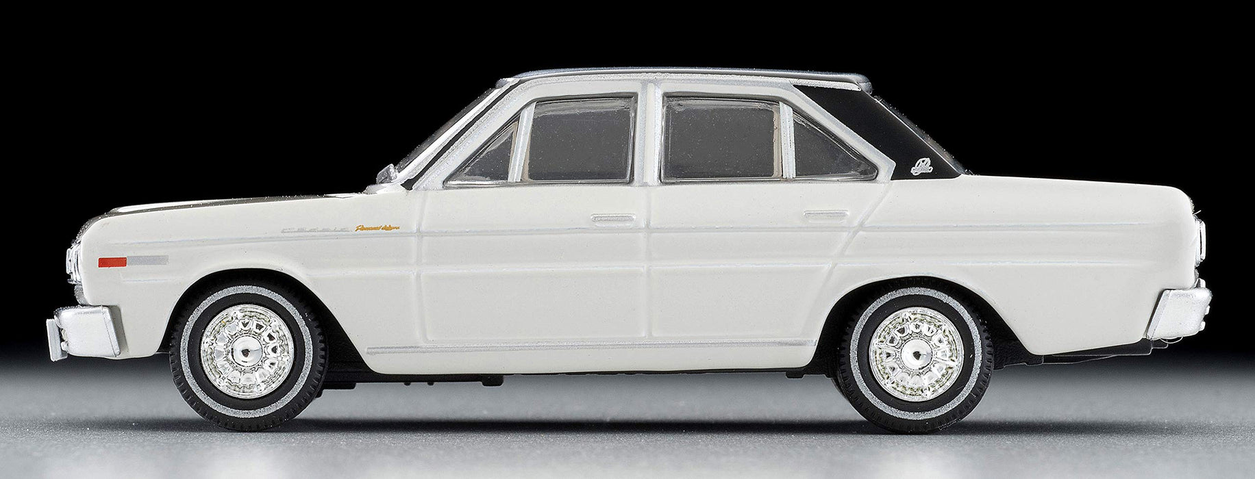 Tomytec Tomica Vintage Limited Edition White/Black Nissan Cedric Personal Deluxe V 1/64 Lv-37B- Japan Figure Store - #1 Bring To You The Best Japanese Goods
