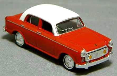Tomytec Tomica Limited Vintage Datsun Bluebird 1200 Model Lv-05A- Japan Figure Store - #1 Bring To You The Best Japanese Goods