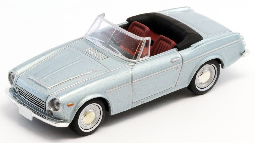 Tomytec Tomica Vintage Datsun Fairlady 1600 Light Blue - Completed Product- Japan Figure Store - #1 Bring To You The Best Japanese Goods