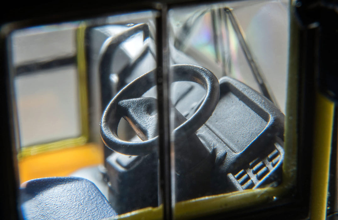 Tomytec Tomica Limited Vintage Neo Isuzu Elga Nissan Shuttle Bus Ikazuchi in Yellow/Black 1/64 Scale- Japan Figure Store - #1 Bring To You The Best Japanese Goods