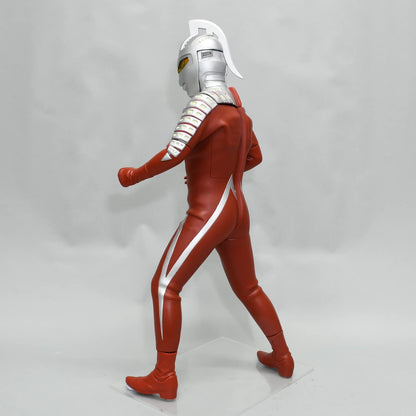 KAIYODO Soft Vinyl Garage Kit Mega Size Series Ultra Seven- Japan Figure Store - #1 Bring To You The Best Japanese Goods